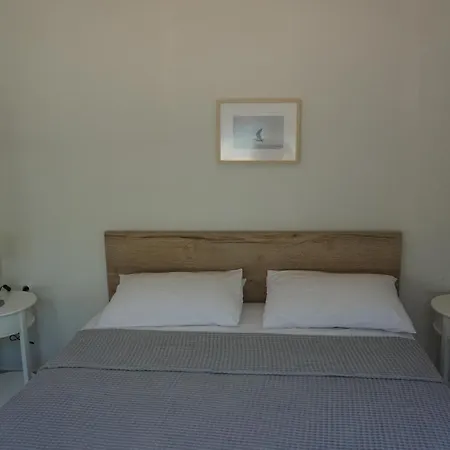 Private Sea Front !-platan 3 Holiday home